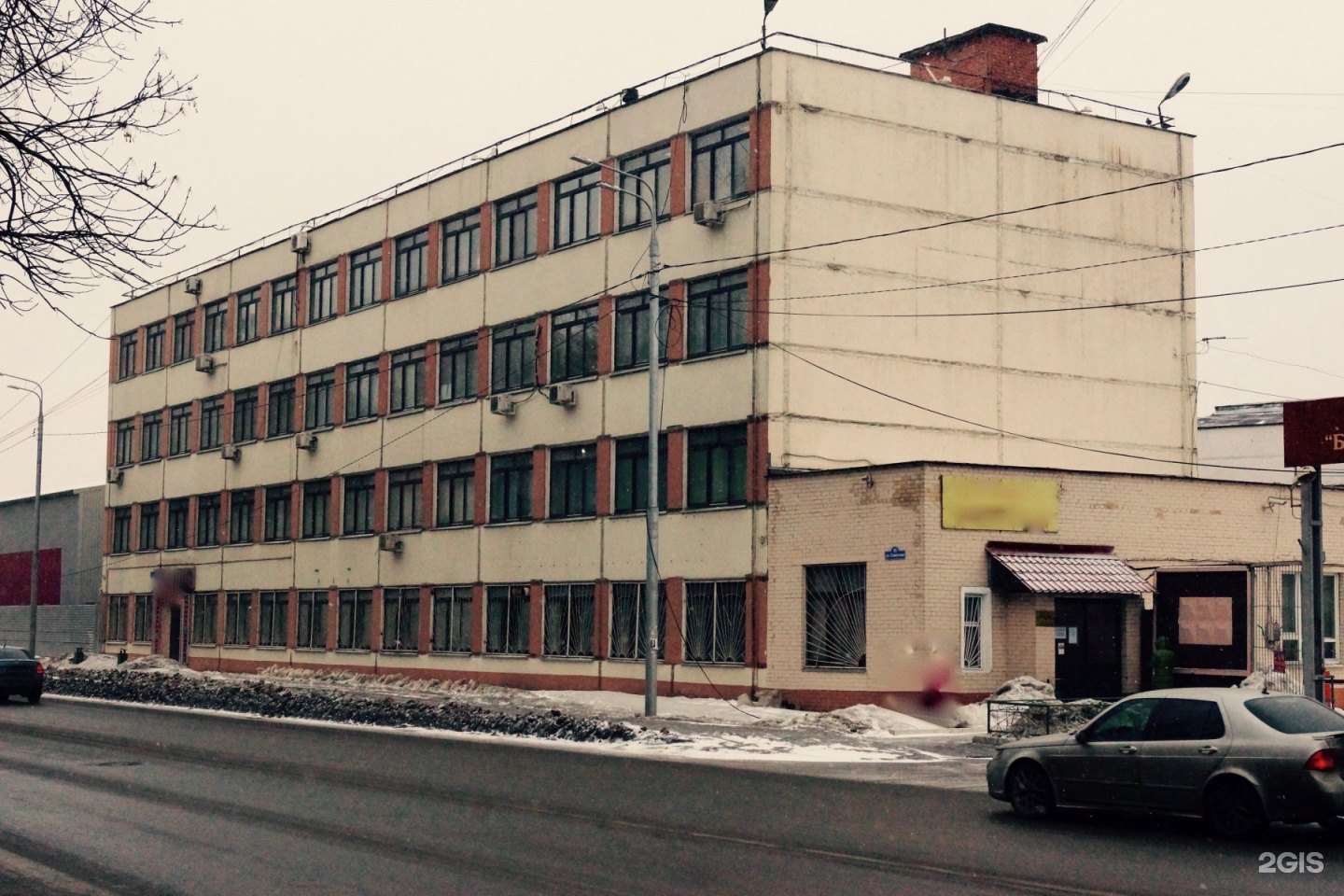 Почему в каменных домах нужна принудительная вентиляция?